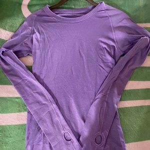 Long sleeve workout shirt